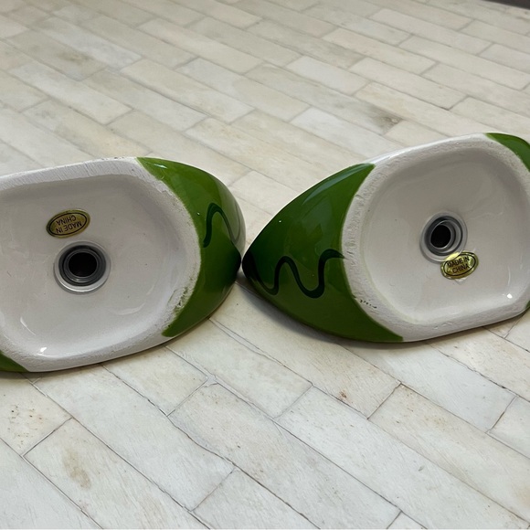 Watermelon Slice Salt and Pepper Shakers - Picture 3 of 4